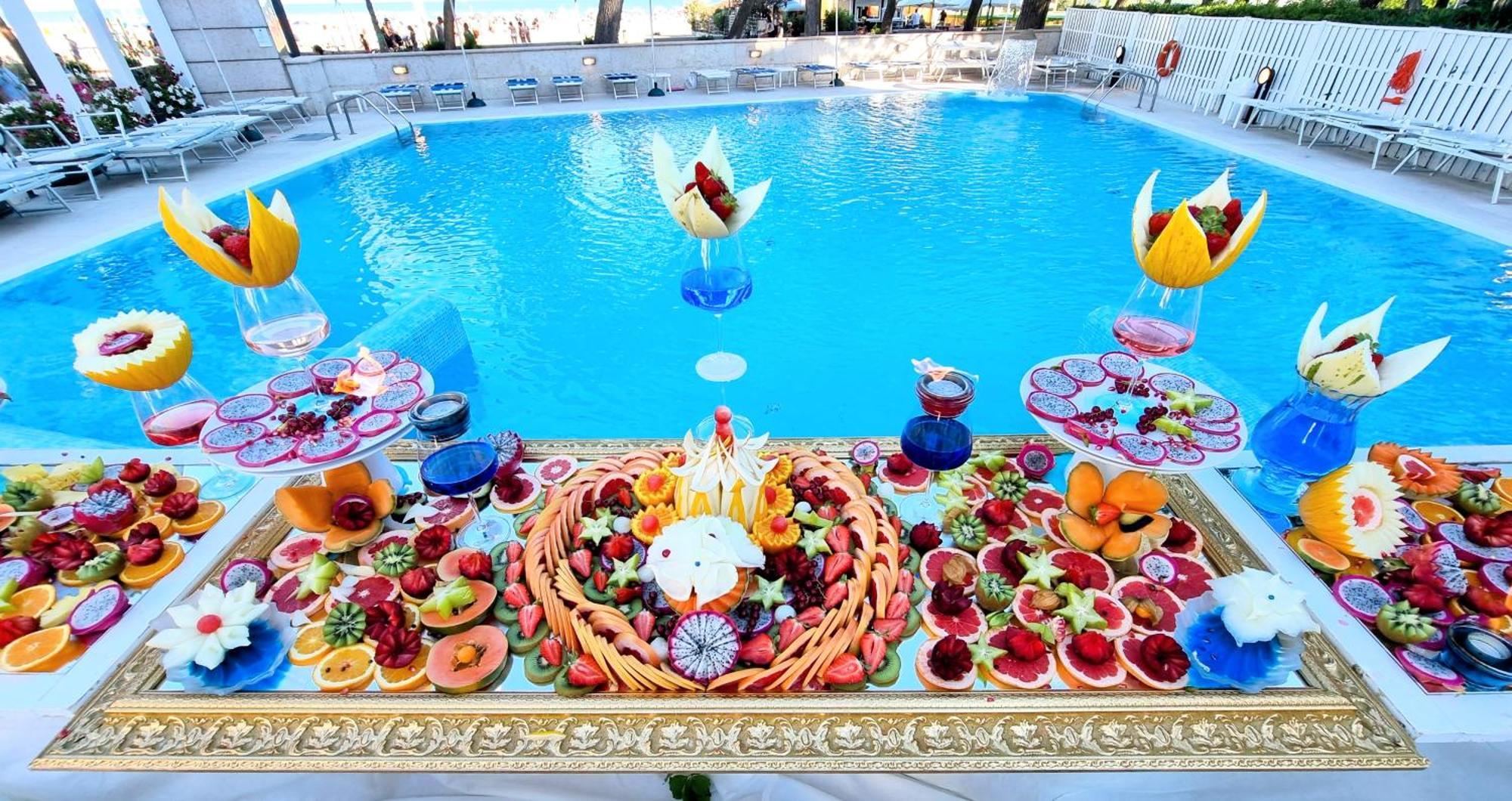 Hotel Bristol لينانو سابيادورو المظهر الخارجي الصورة